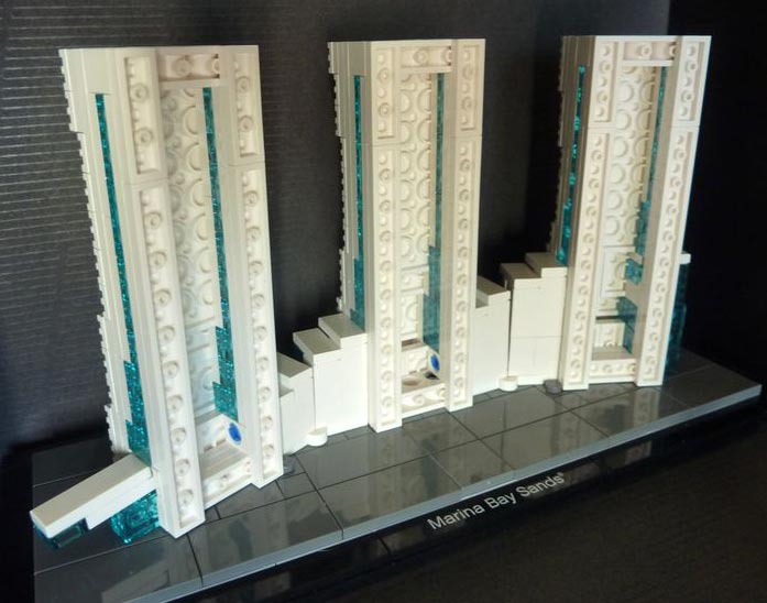 LEGO 21021