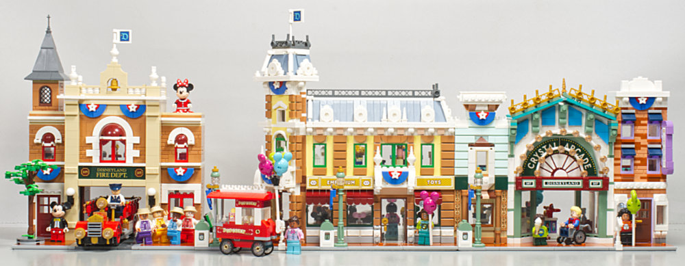 image of LEGO set 43302 Main Street USA