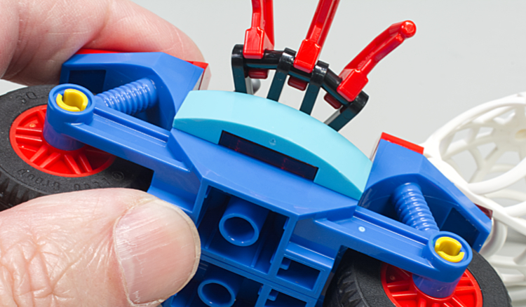 side assembly of Spidey bike