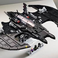thumbnail image for 76161 LEGO<sup>®</sup> 1989 BATWING DESVELADO